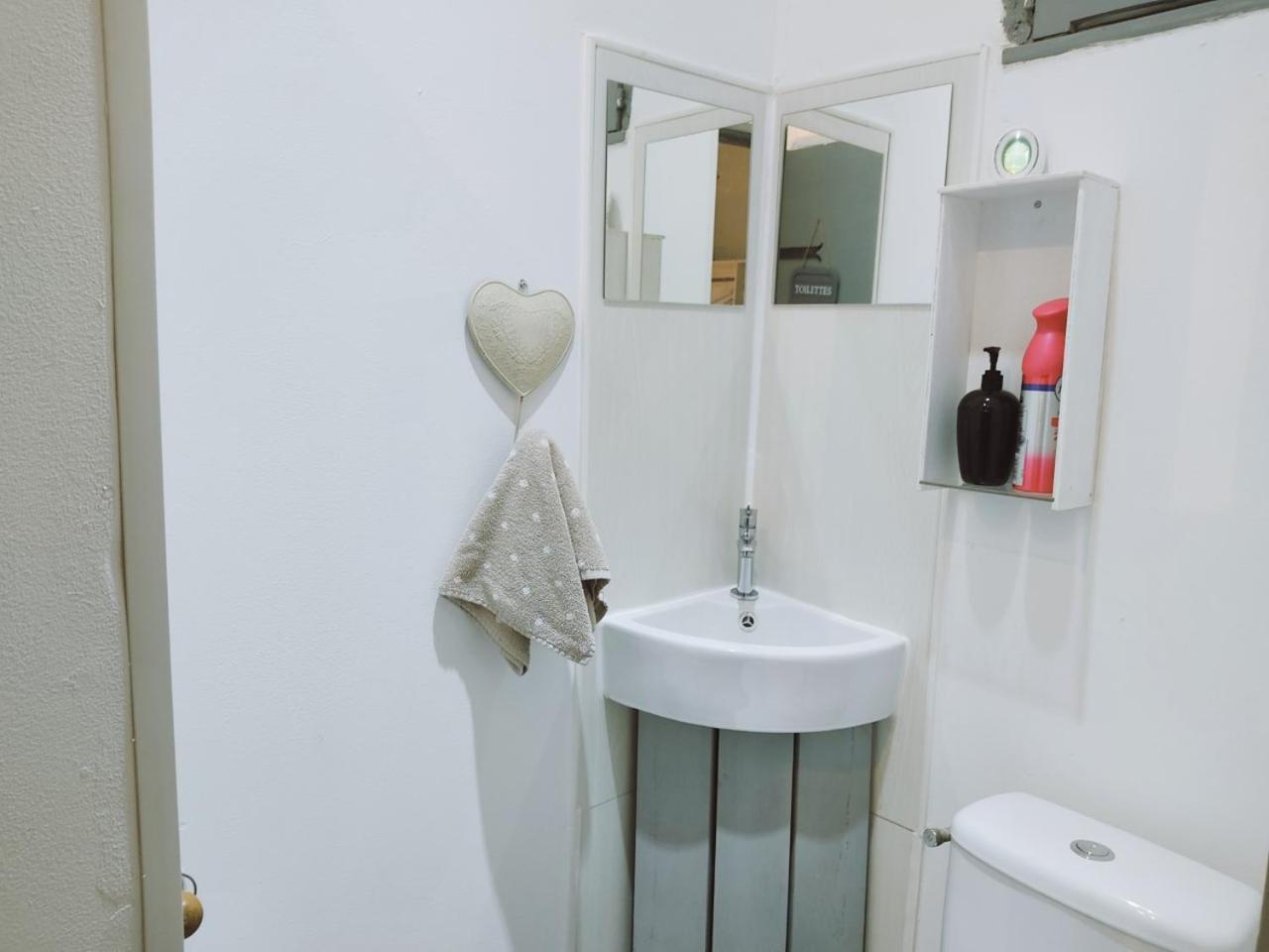 Chez Christy Chemin Des Dinots Bed & Breakfast Saint-Bonnet-de-Four ห้อง รูปภาพ